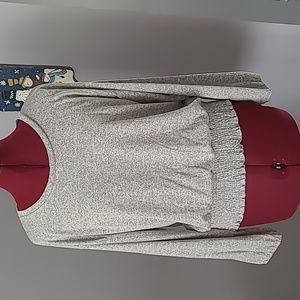 NWT ANN TAYLOR FACTORY LONG SLEEVE LIGHT WEIGHT SWEATER
